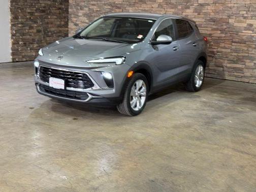 Moonstone Gray Metallic 2025 Buick Encore GX Preferred