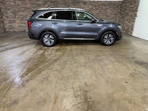 2022 Kia Sorento Hybrid EX