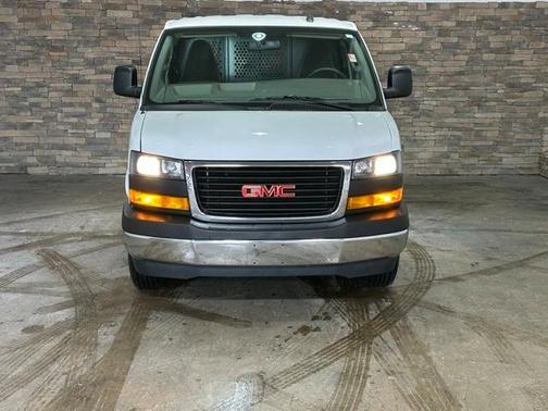 2022 GMC Savana 2500 Work Van