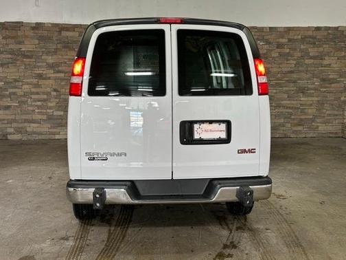 2022 GMC Savana 2500 Work Van