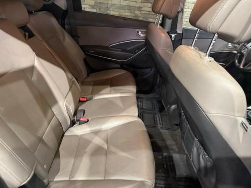 2019 Hyundai Santa Fe XL SE