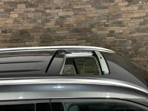 2020 Toyota Highlander Hybrid XLE