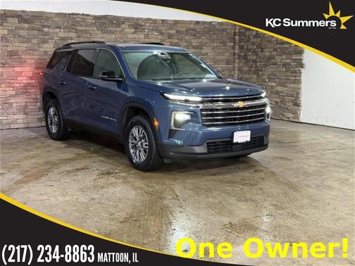 2025 Chevrolet Traverse LT