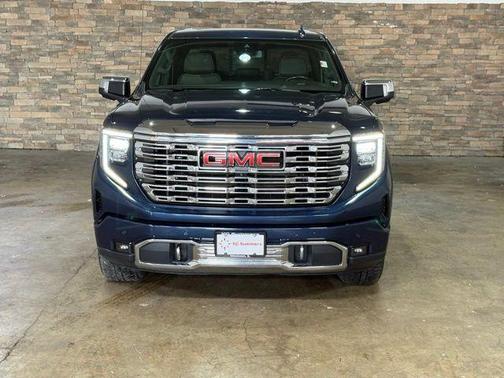 Pacific Blue Metallic 2022 GMC Sierra 1500 Denali