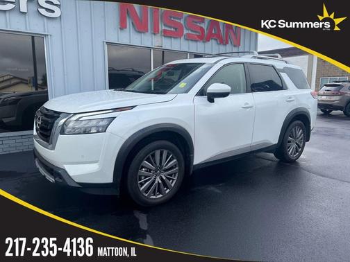 Pearl 2025 Nissan Pathfinder SL