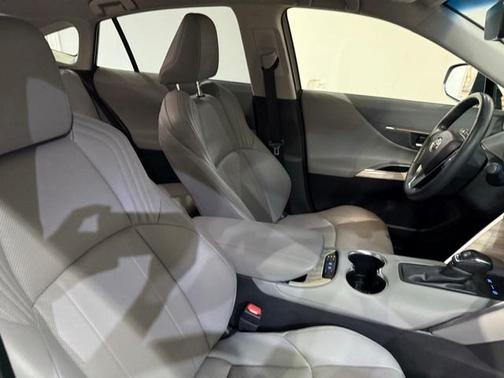 2021 Toyota Venza XLE