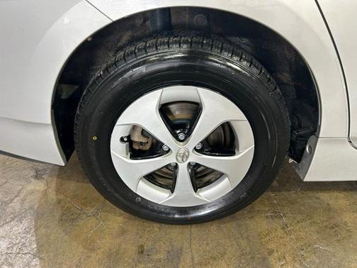 2013 Toyota Prius Three