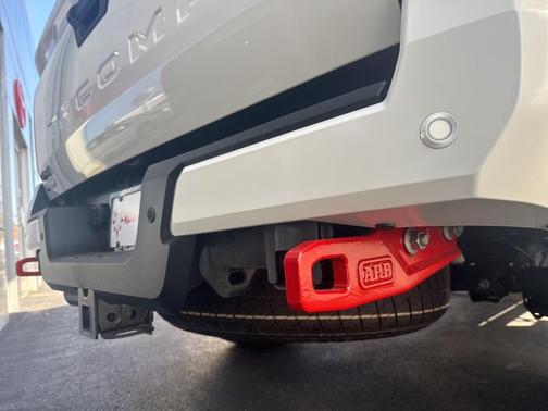 2024 Toyota Tacoma TRD Off Road