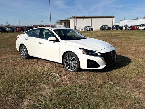 2024 Nissan Altima 2.5 SL