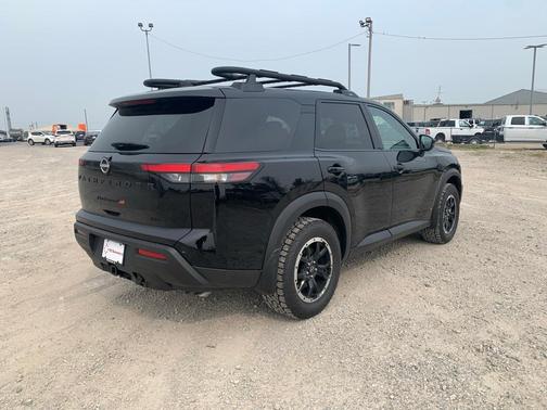 2025 Nissan Pathfinder Rock Creek