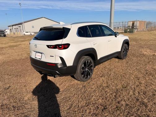 2026 Mazda CX-50 Premium Plus