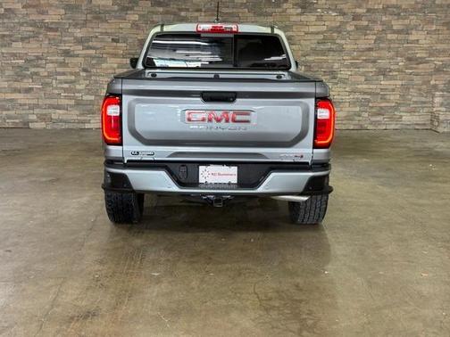 2025 GMC Canyon AT4