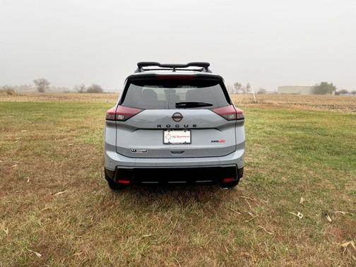 Boulder Gray Metallic 2026 Nissan Rogue Rock Creek