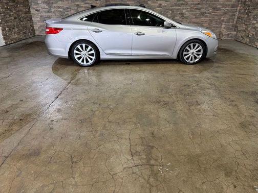 Hyper Silver Metallic 2014 Hyundai Azera Limited