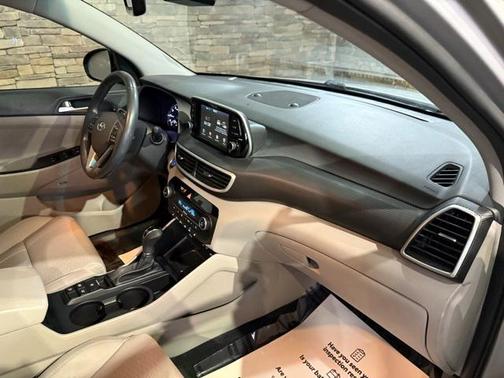 2020 Hyundai TUCSON Sport