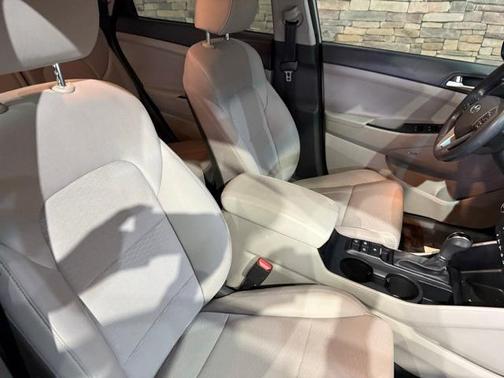 2020 Hyundai TUCSON Sport