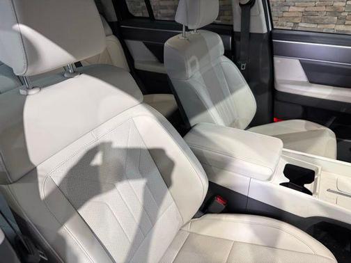 White 2024 Hyundai SANTA FE SEL