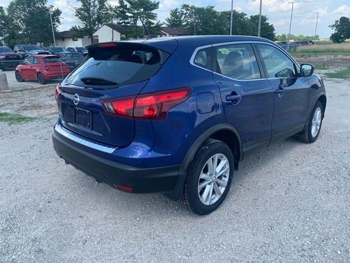 2018 Nissan Rogue Sport S