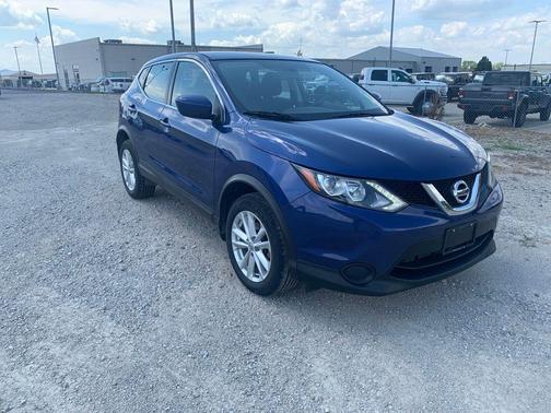 2018 Nissan Rogue Sport S