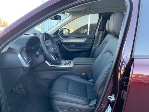 2025 Mazda CX-90 Premium