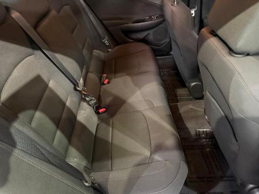 2017 Chevrolet Malibu 1LS