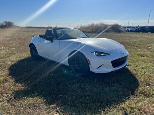 2025 Mazda MX-5 Miata Club