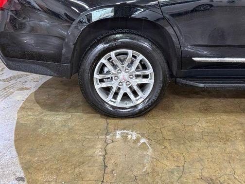Onyx Black 2023 GMC Yukon SLT