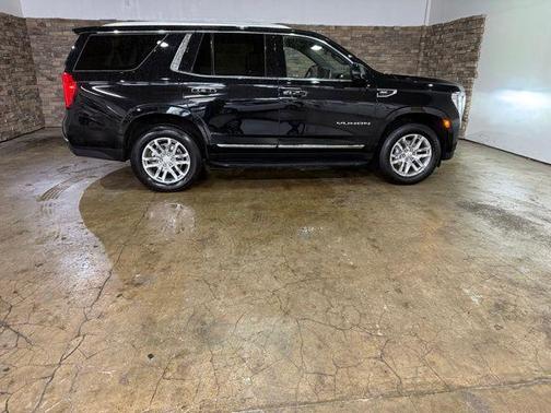 Onyx Black 2023 GMC Yukon SLT