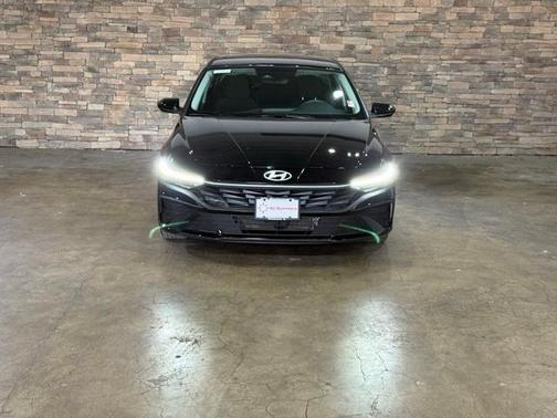 2025 Hyundai ELANTRA HEV Blue