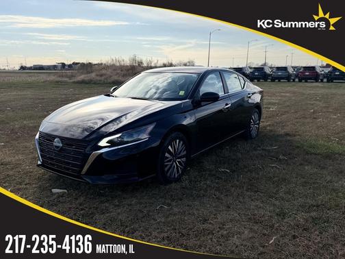 2025 Nissan Altima SV