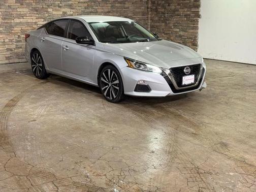 2019 Nissan Altima 2.5 SR