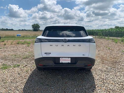 2025 Nissan Murano SL