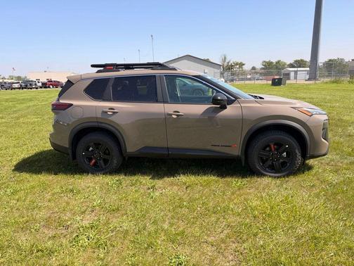 Baja Storm 2026 Nissan Rogue Rock Creek