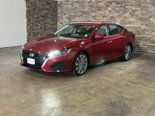 2023 Nissan Altima 2.5 SL
