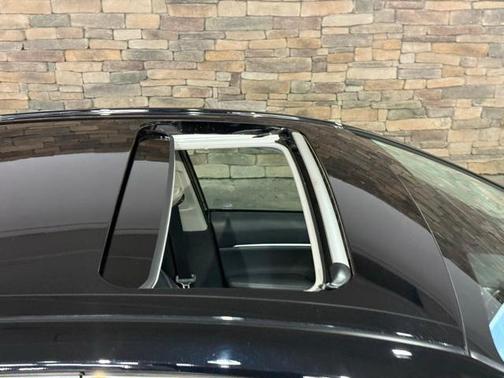 2024 Toyota Camry Hybrid XLE