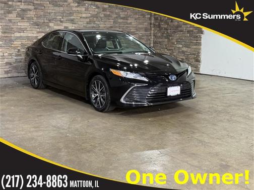2024 Toyota Camry Hybrid XLE