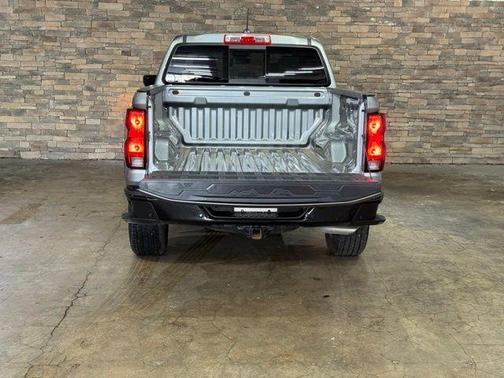 Sterling Gray Metallic 2024 Chevrolet Colorado WT
