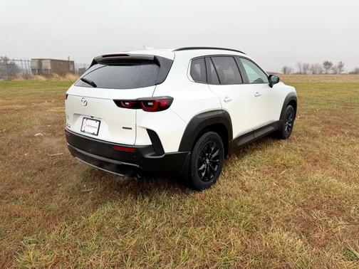 2026 Mazda CX-50 Premium