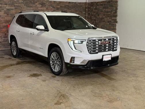 2025 GMC Acadia Denali