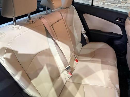 2022 Toyota Prius XLE