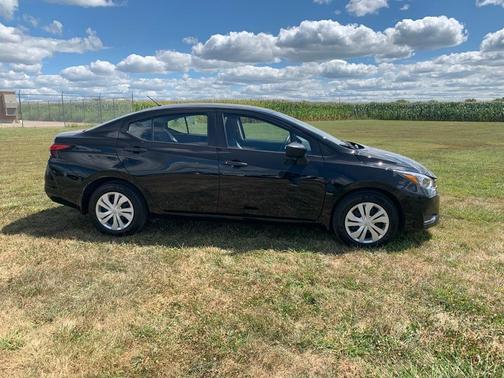 2025 Nissan Versa S
