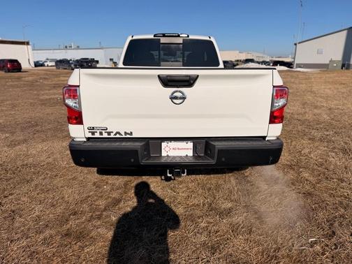 2021 Nissan Titan S