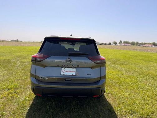 Boulder Gray Metallic 2026 Nissan Rogue SV