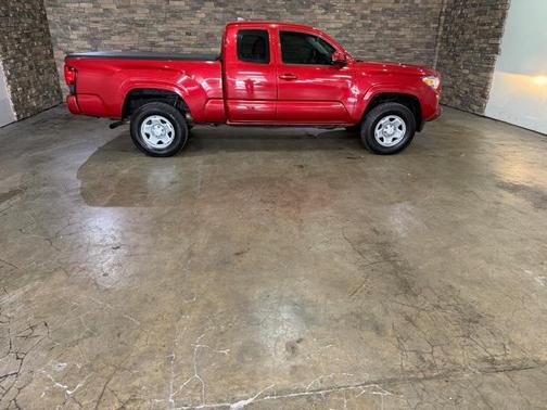 2018 Toyota Tacoma SR