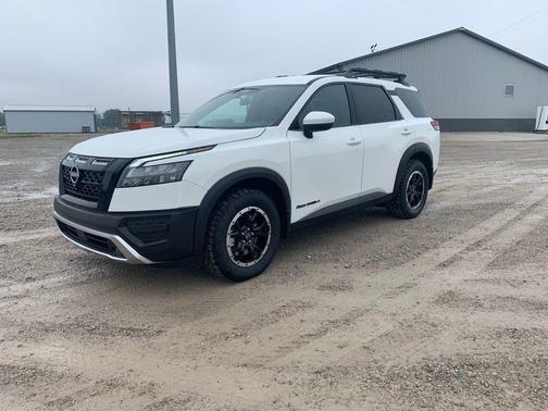 2025 Nissan Pathfinder Rock Creek