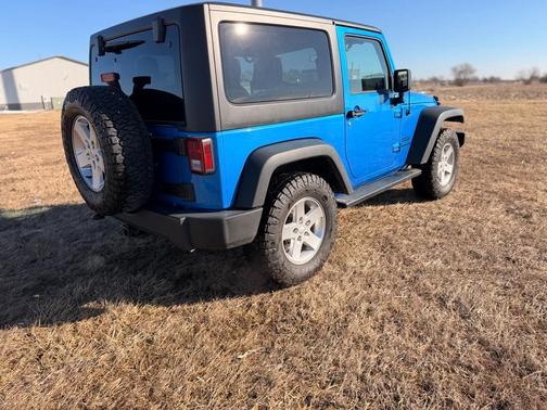 2016 Jeep Wrangler Sport