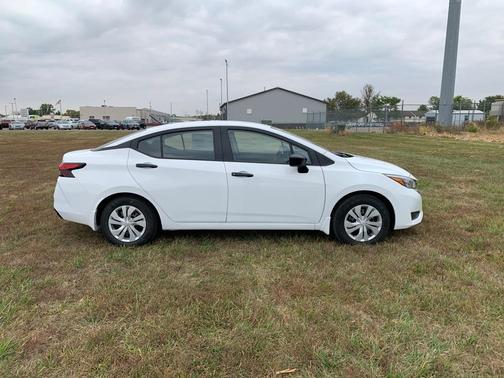2025 Nissan Versa S