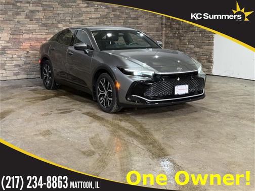 2025 Toyota Crown XLE