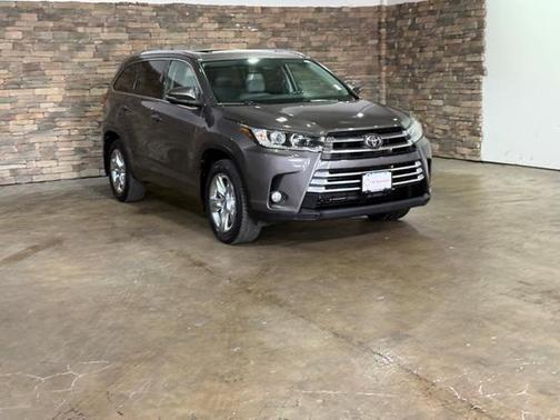 2018 Toyota Highlander Limited