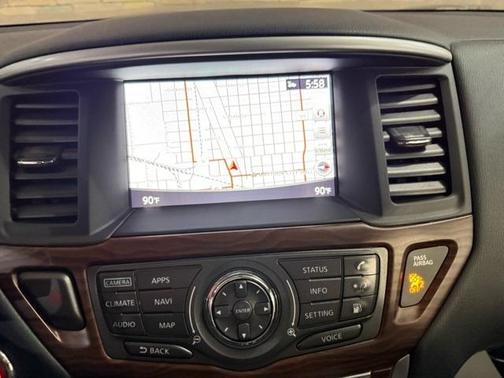 2020 Nissan Pathfinder Platinum